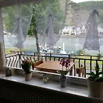 An Der Mosel Apartment *