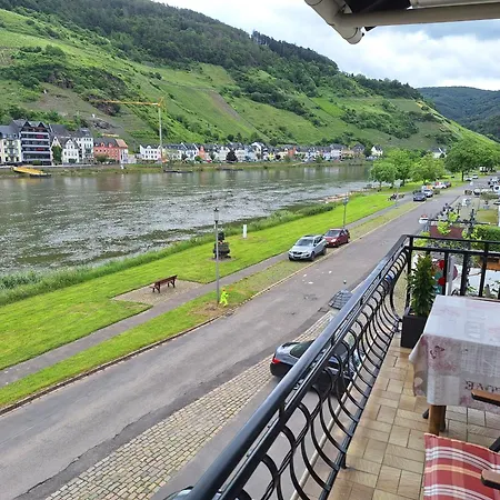 An Der Mosel *