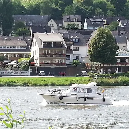 An Der Mosel Apartment