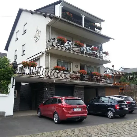 An Der Mosel Apartment Zell