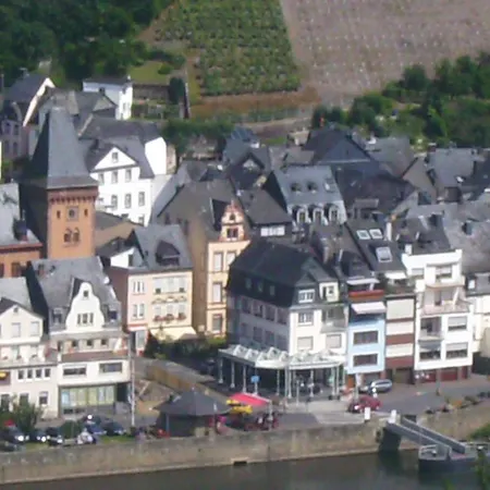 An Der Mosel Apartment Zell